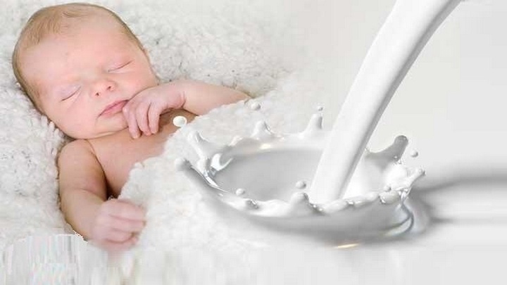 با خوردن شیر مادر کودکان مبتلا به آسم و آلرژی نمی‌شوند