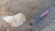یک گچ‌بری ۱۷۰۰ ساله در شرق ایران کشف شد
