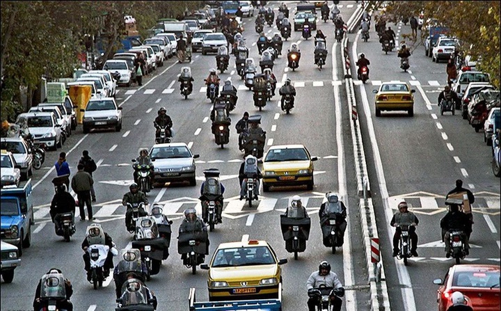 ۳۸ درصد از تخلفات ترافیکی تهران به موتورسیکلت‌سواران مربوط است