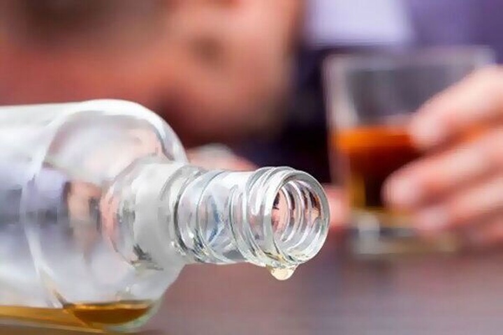 جزییات مسمومیت مرگبار مشروب تقلبی در البرز 
